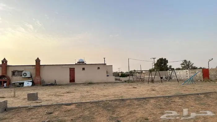 للبيع مزرعة بالجراد 1