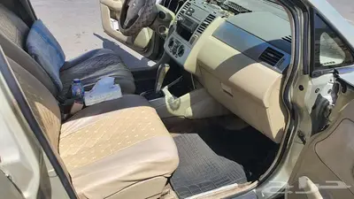 نيسان تيدا 2006 5