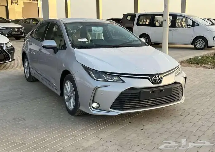 تويوتا كورولا XLI 2.0 مطور بنزين 2025 سعودي اصفار 11