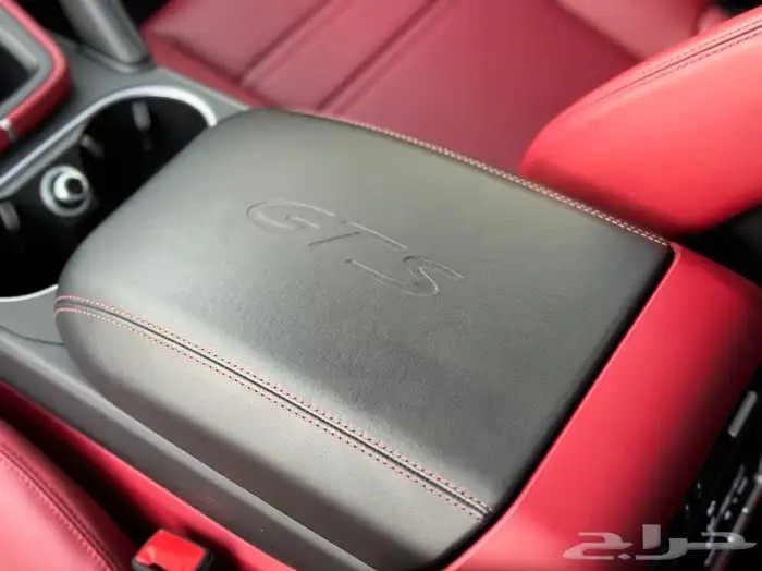 بورش كايين GTS موديل 2022 تحت الضمان 41