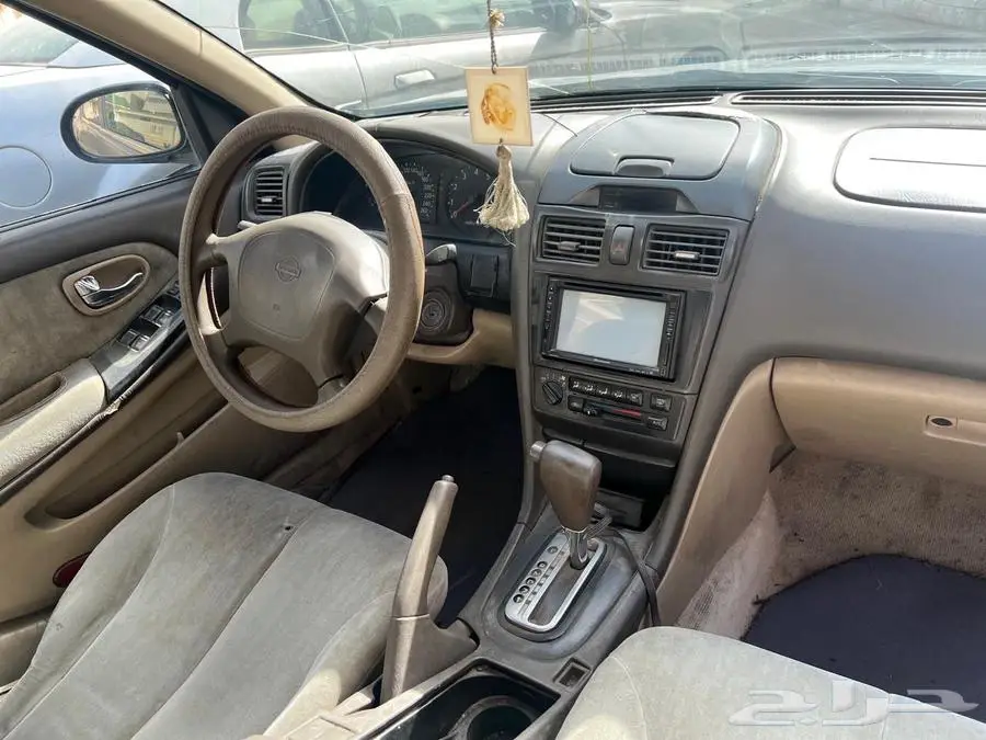 Nissan maxima 3