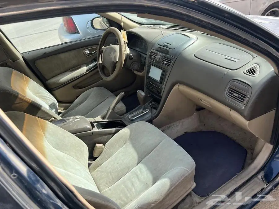 Nissan maxima 2