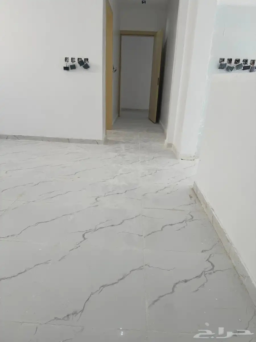 للايجار بحي السعاده 2