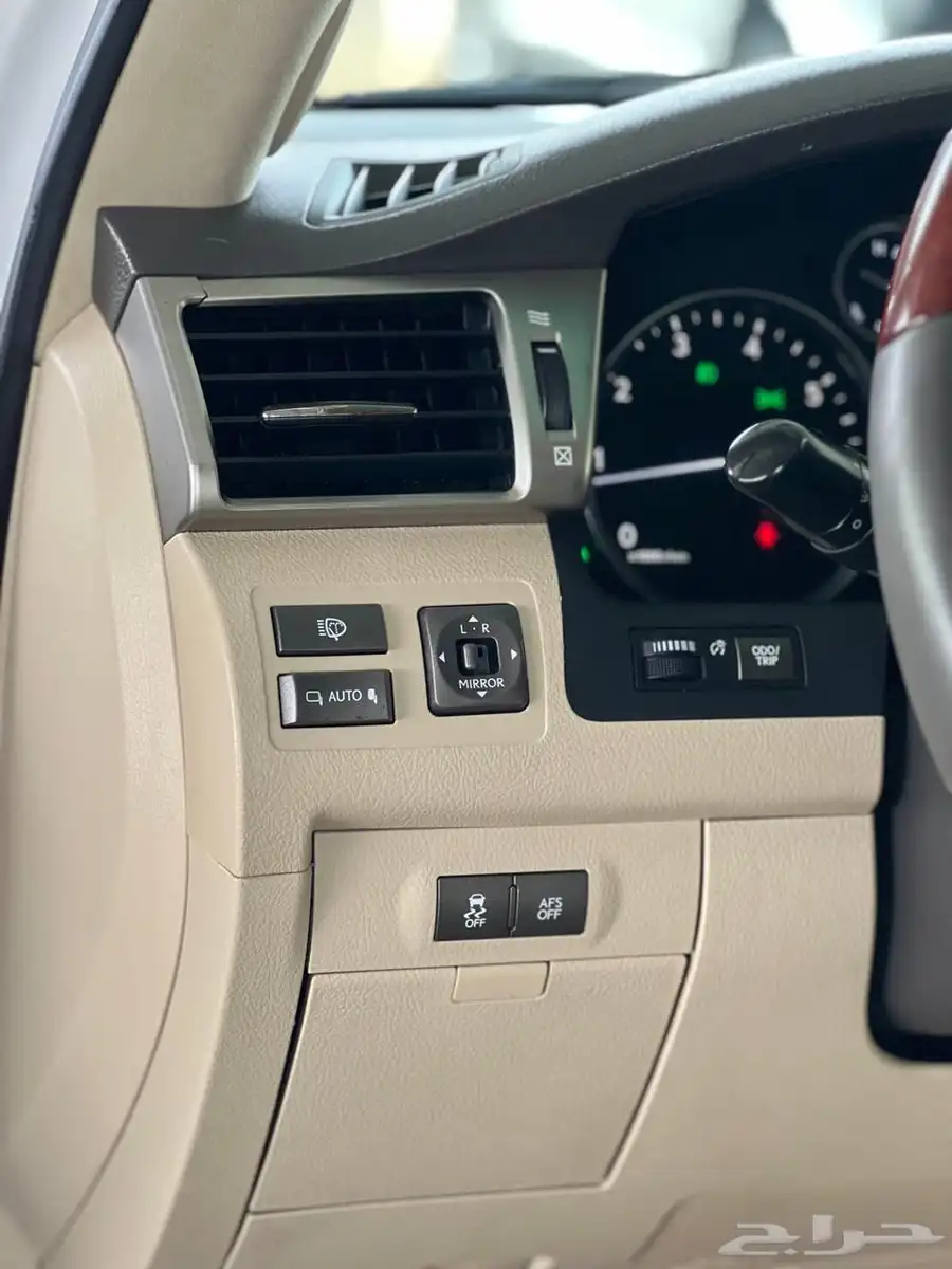 سعودي نظيف 2012 Lexus 29