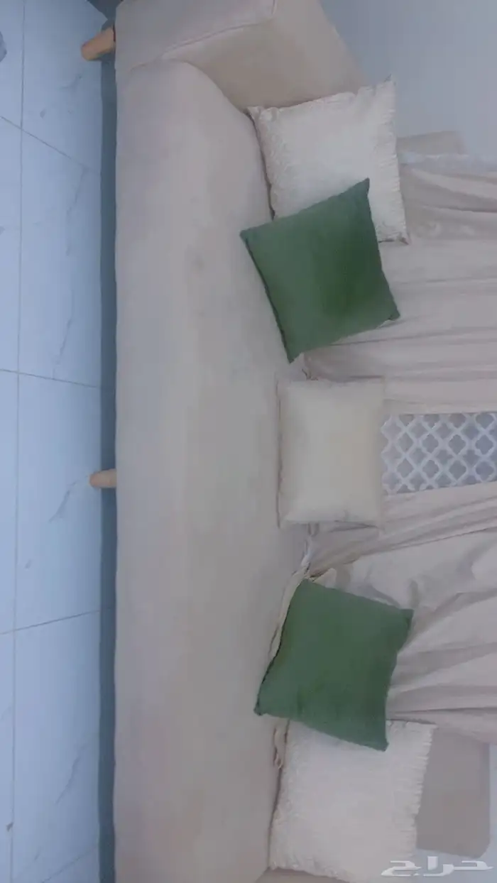 كنب مع ستاره جديد ونظيف كامل ومافيه اي كسور ولا بقع 3