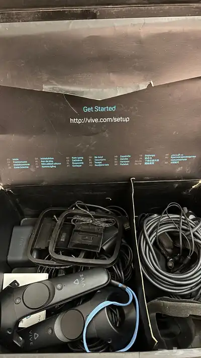 HTC Vive Virtual Reality System 9