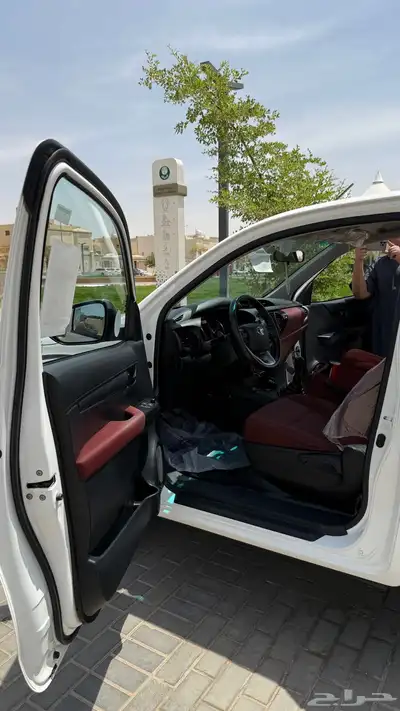 هايلوكس غمارة ديزل 2800 قير عادي 6 غيار 2023 المالك الأول 35