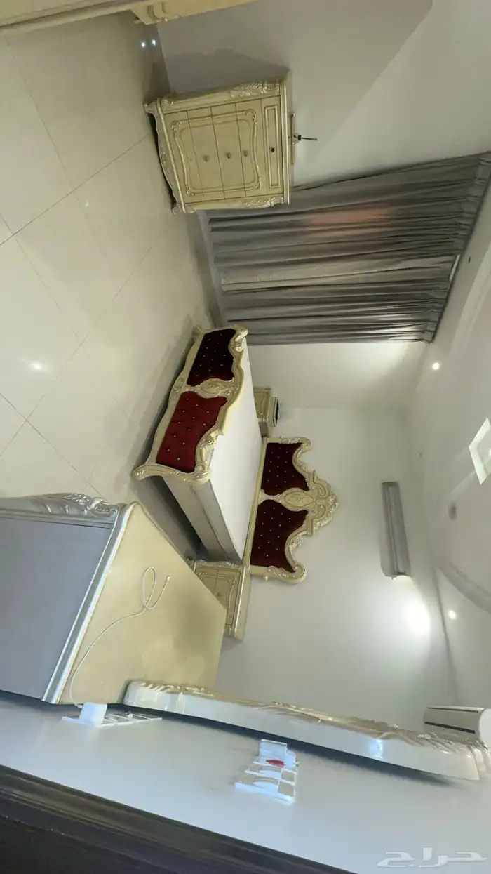 غرفة نوم دولاب مرتبة تسريحة 0