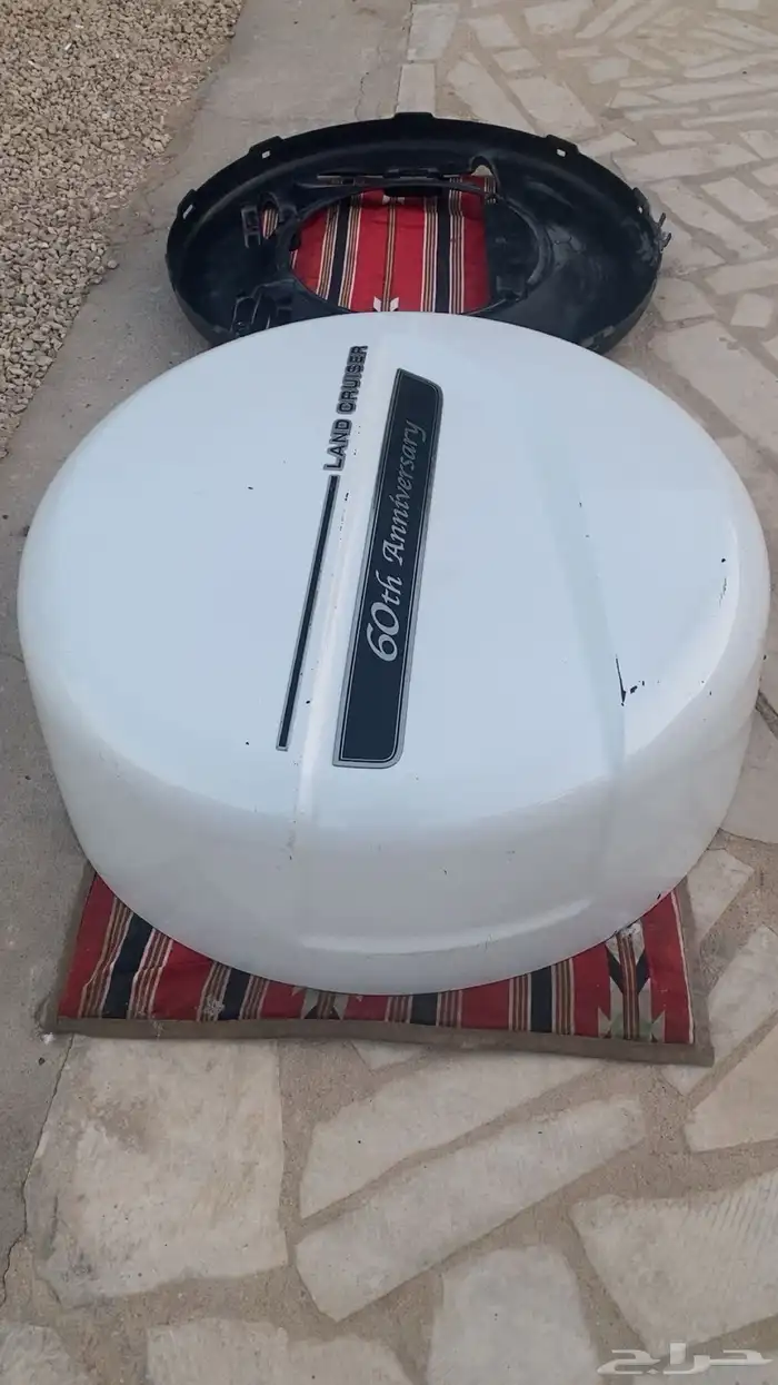 صدام وغطاء اسبير VXR 2011 ستين عام 4