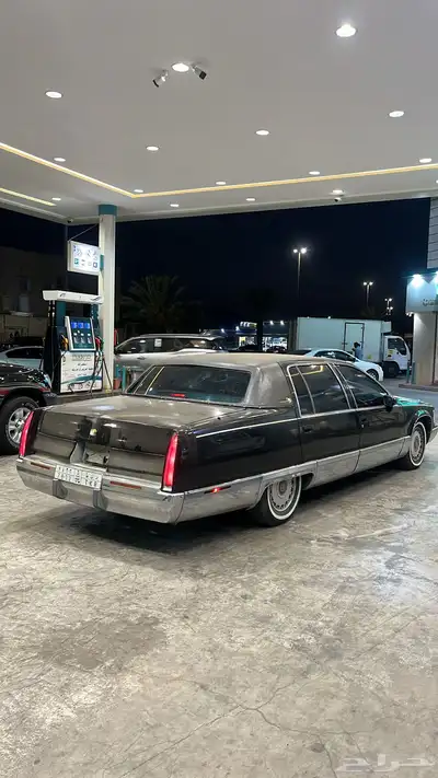 كاديلاك 94 نظيف. 1