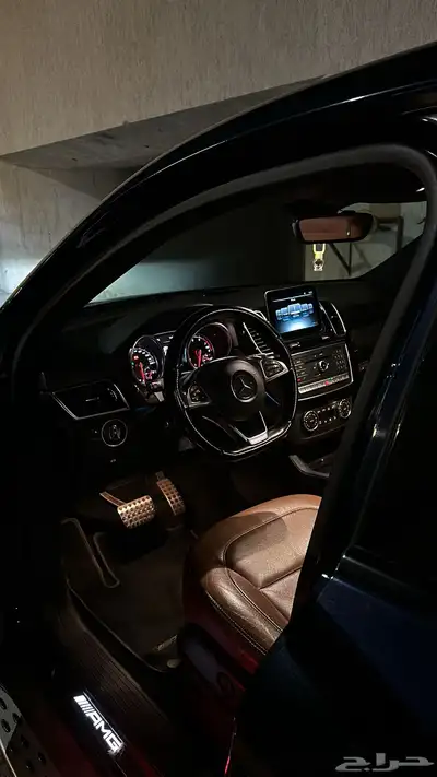 مرسيدس gle43 كوبيه فل اوبشن نظيف جدا 11