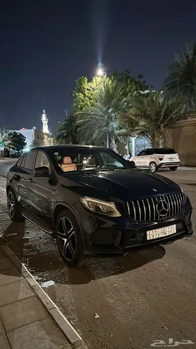 مرسيدس gle43 كوبيه فل اوبشن نظيف جدا 14