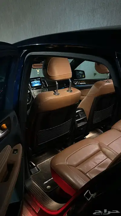 مرسيدس gle43 كوبيه فل اوبشن نظيف جدا 7