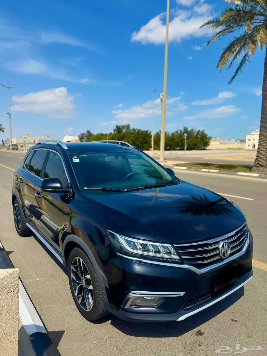 للبيع سيارة mg rx5 2021 12