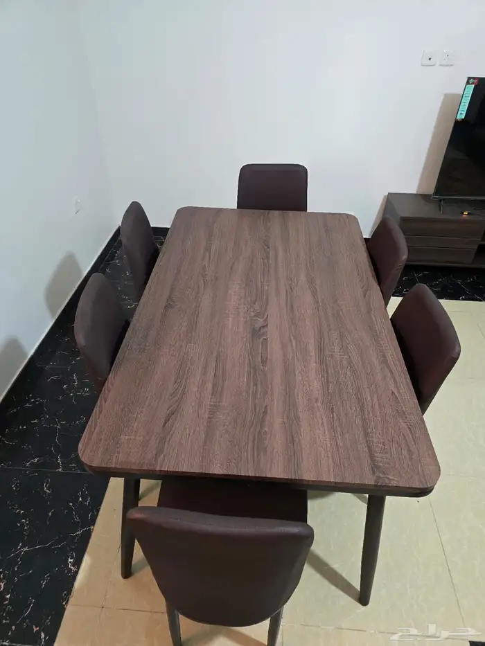 ترابيزه سفره عدد 6 كراسي مودرن بحاله جيده جدا 0