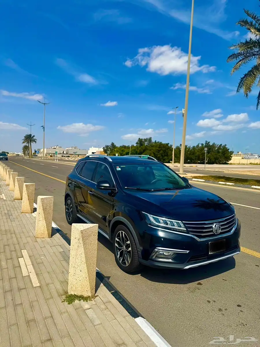 للبيع سيارة mg rx5 2021 4