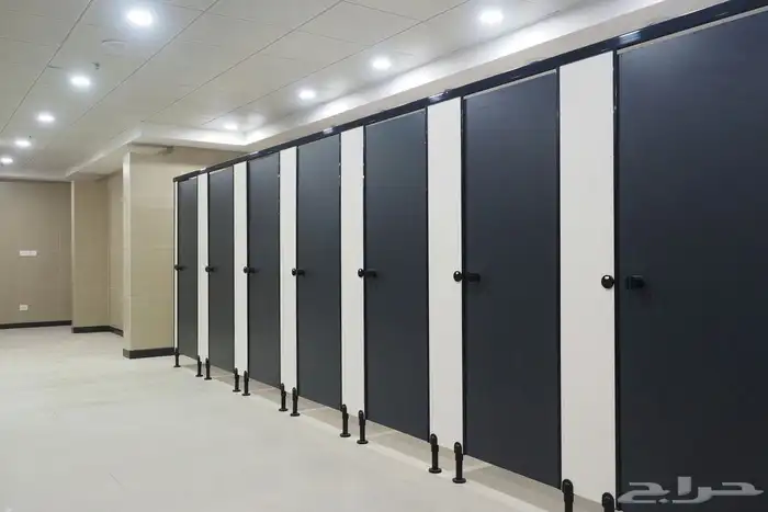 توريد و تركيب قواطع و ابواب فينوليك HPL 2