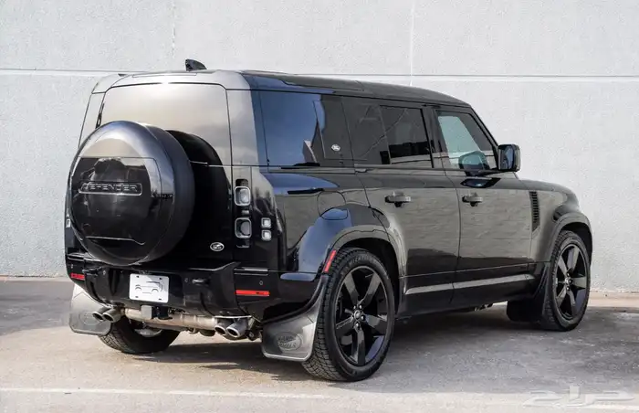 ديفيندر V8 أسود 2023   ممشى قليل وسعر ممتاز 2