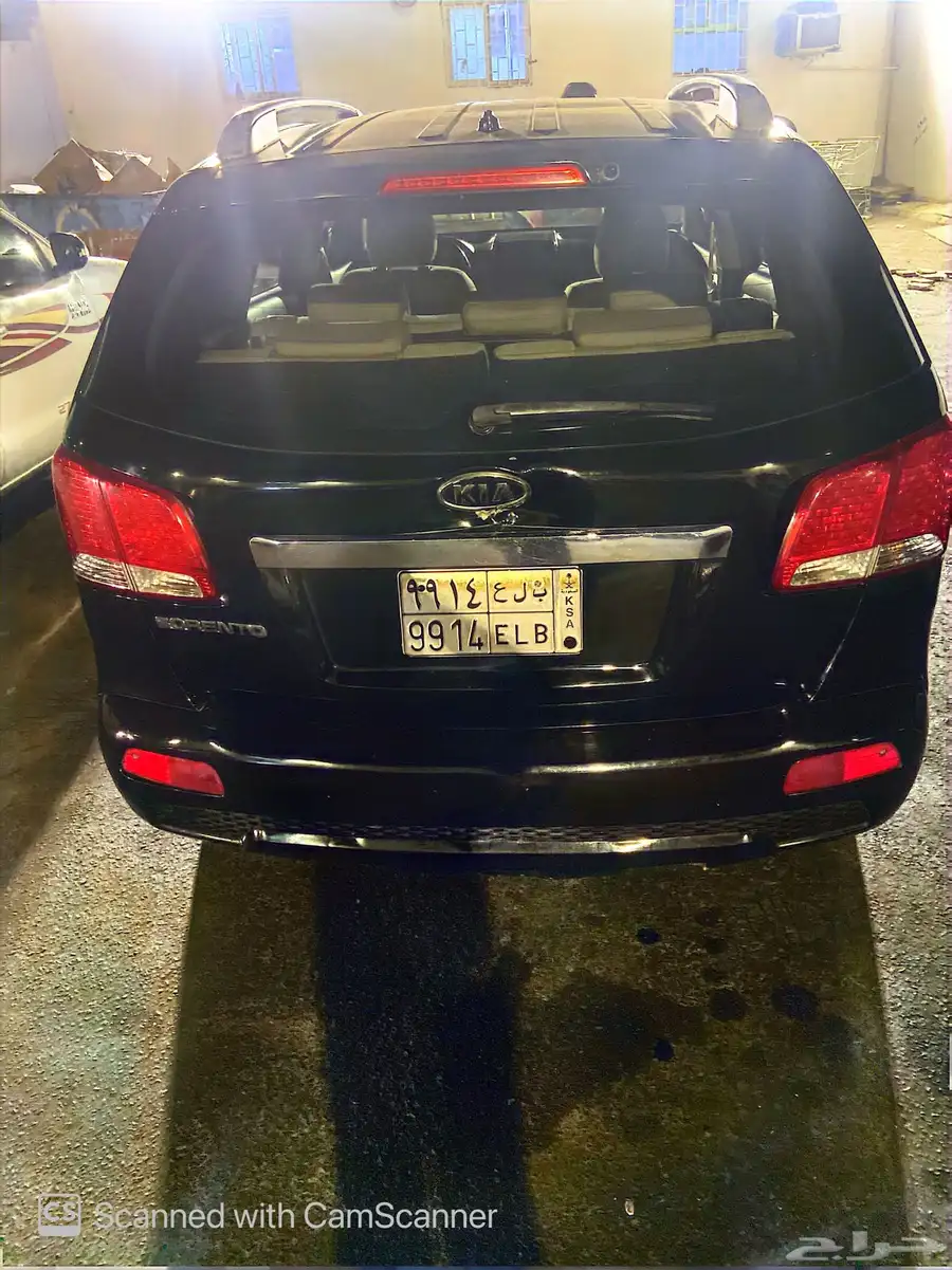 KIA 2012 SORENTO 2