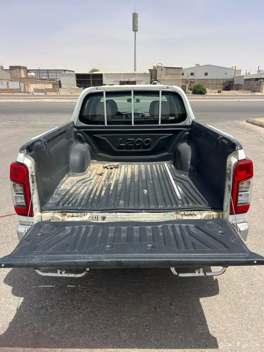 مستوبيشي 200L 6