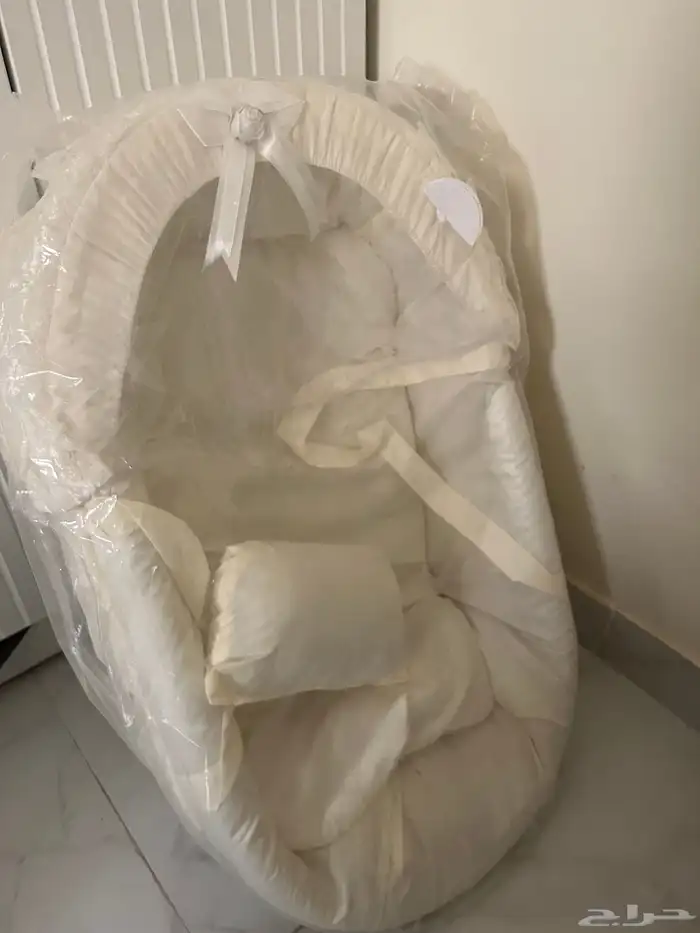 سرير مواليد جديد باكياسه مع ناموسيه 0