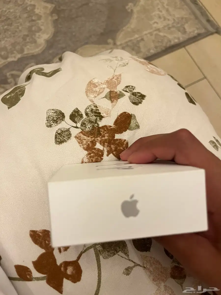 سماعات AirPods4 2