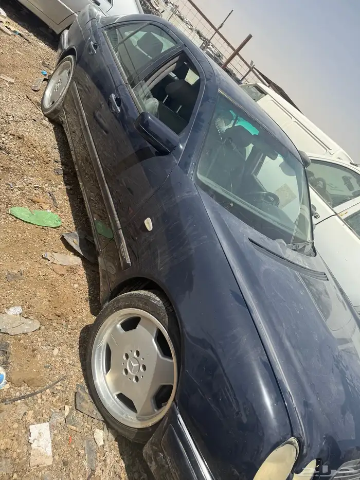 مرسديس عيون مديل 2000تشليح قطع الإبلاغ 2