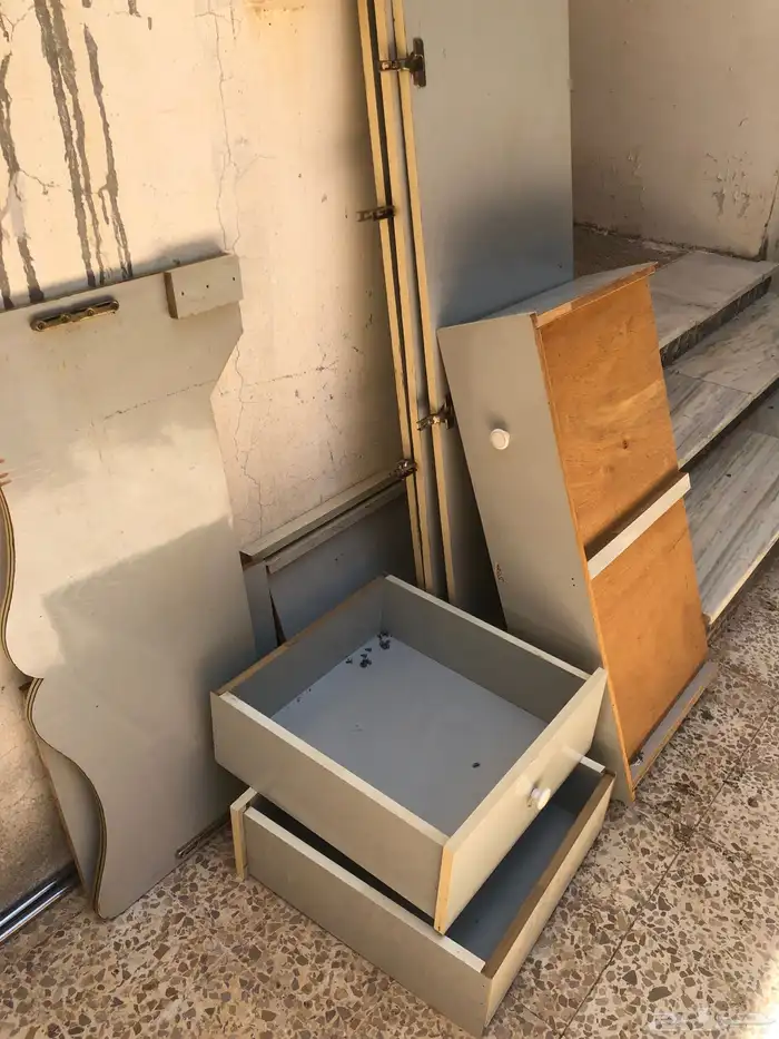 اثاث غرفة نوم للبيع 1