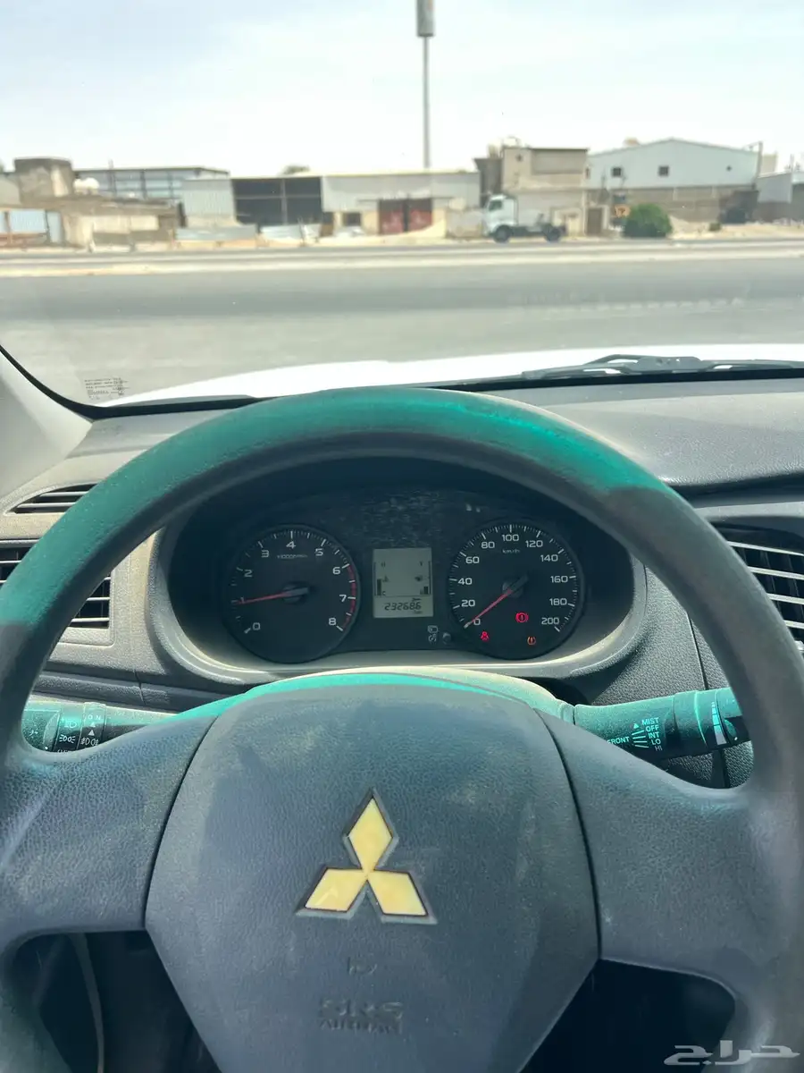 مستوبيشي 200L 8