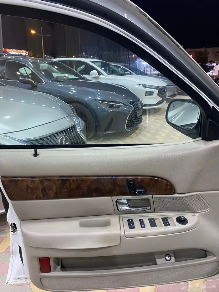 فورد جراند ماركيز LS المديل 2010 العدد 274 الف 11