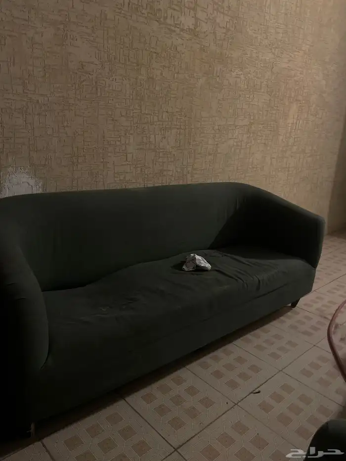 بيع كنب عاجل . الي بلغته يجي يأخذه ب 150 0