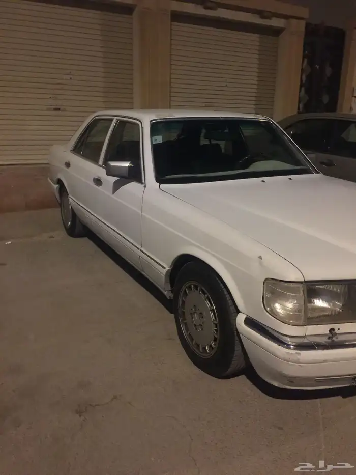 مرسيدس موديل 1988 لون ابيض مقاس 300 5