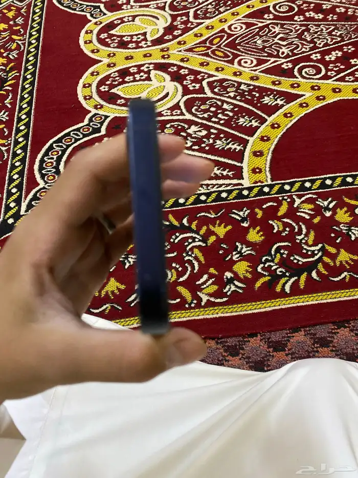 iPhone 12 عادي 2