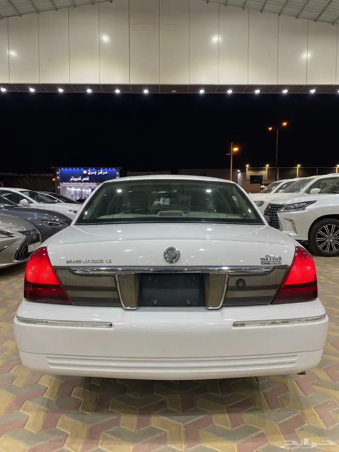 فورد جراند ماركيز LS المديل 2010 العدد 274 الف 19