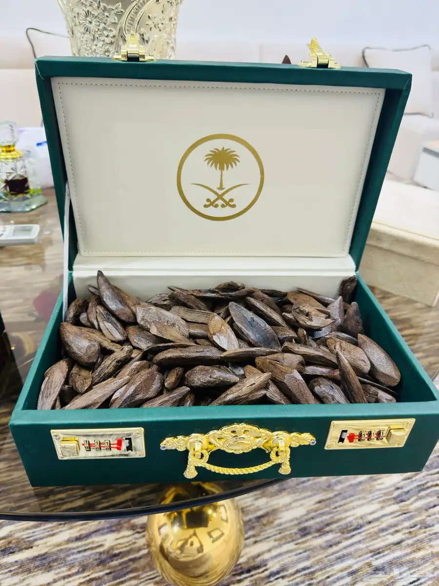 العود الاندنوسي الفاخر 9