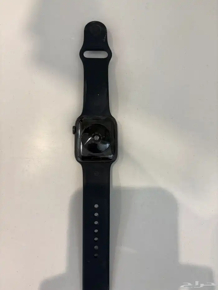 ساعه ابل Apple Watch Series 3