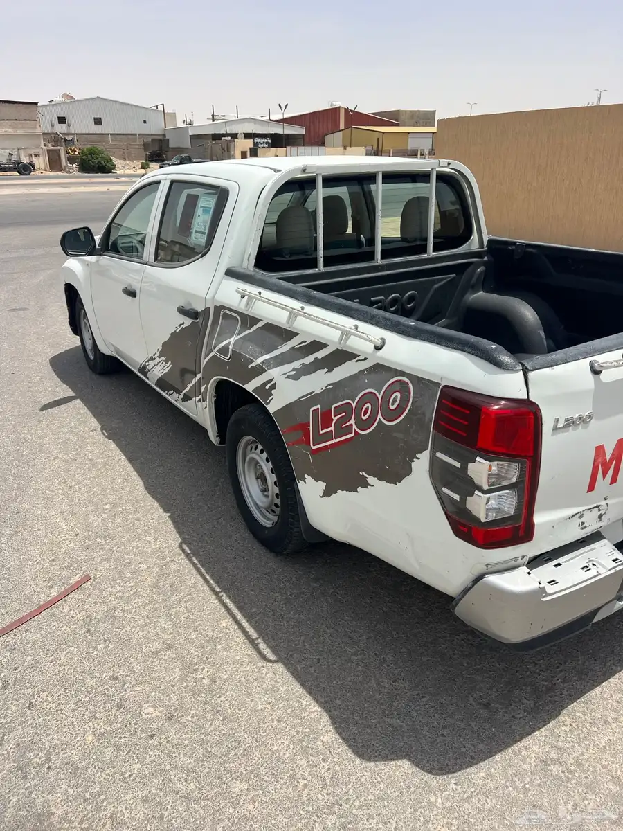 مستوبيشي 200L 5