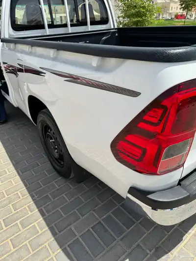 هايلوكس غمارة ديزل 2800 قير عادي 6 غيار 2023 المالك الأول 10