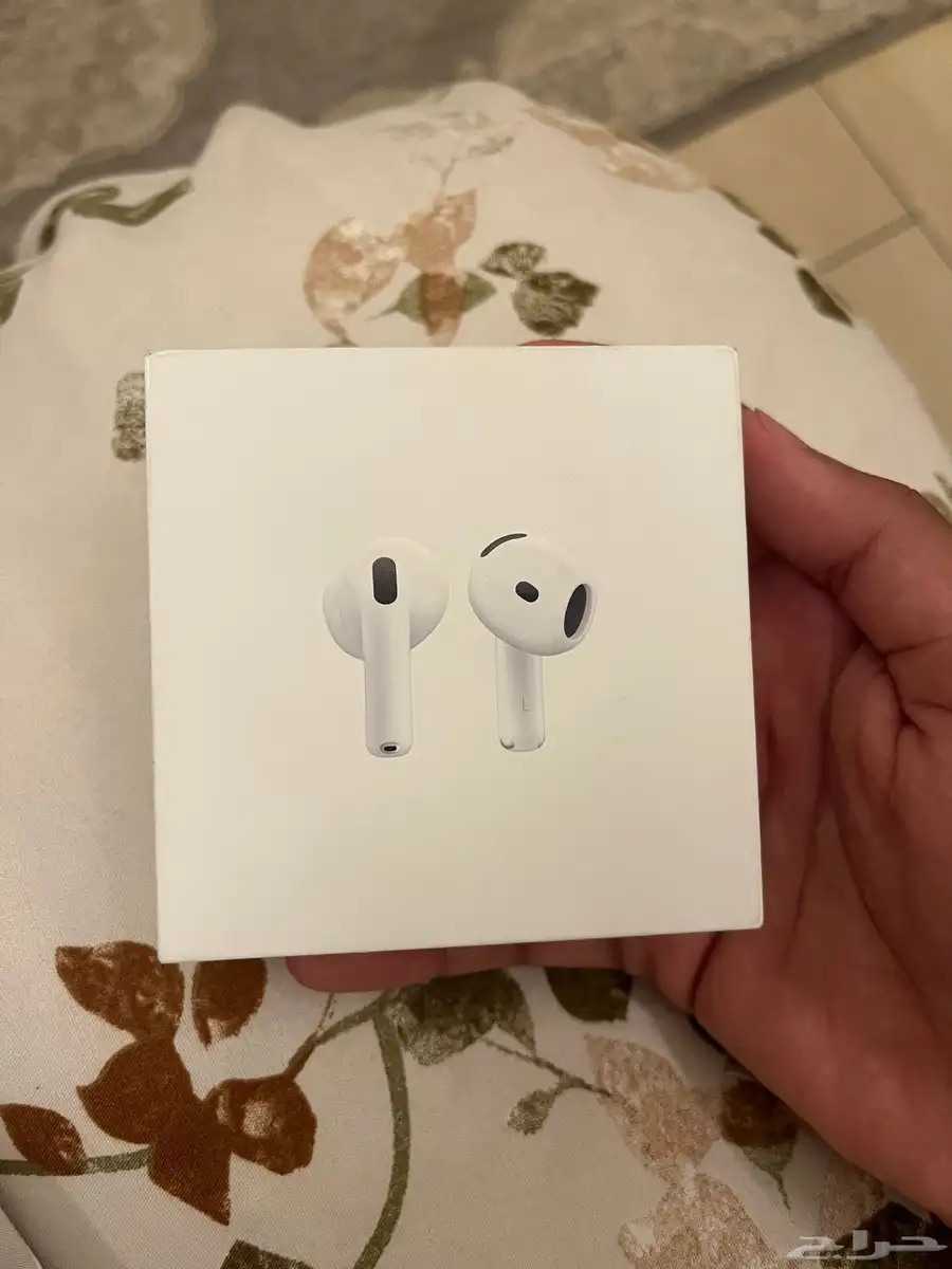 سماعات AirPods4 0