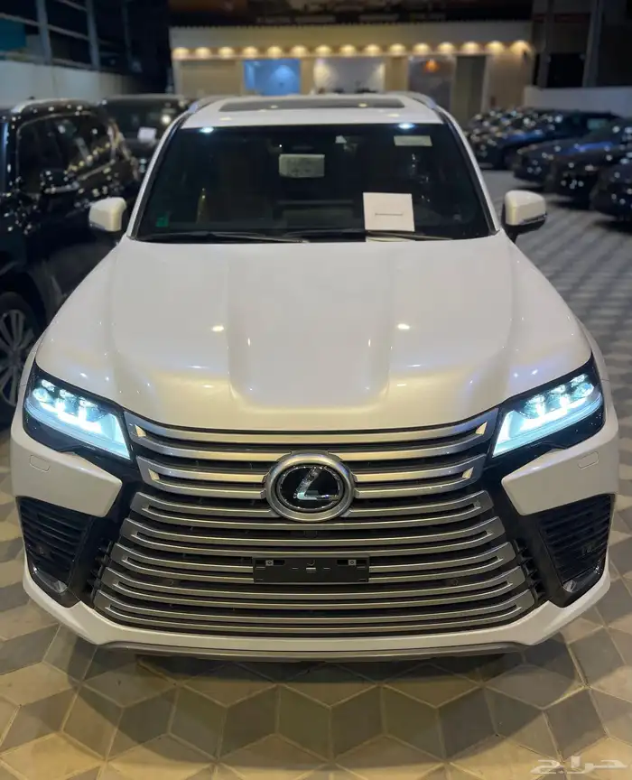 لكزس بي بي LX600 3