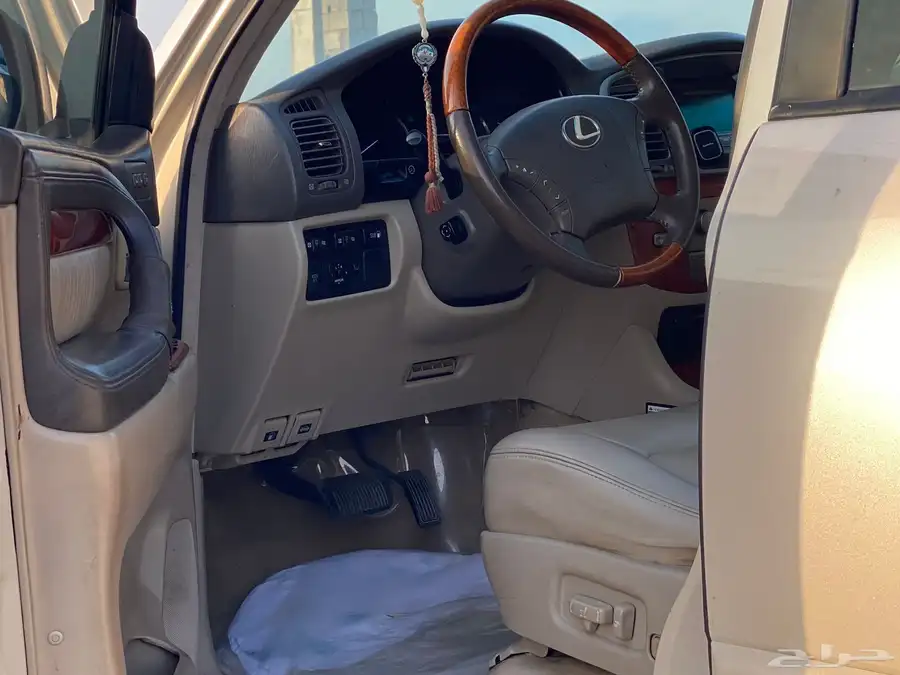 لكزس 2005 LX 6