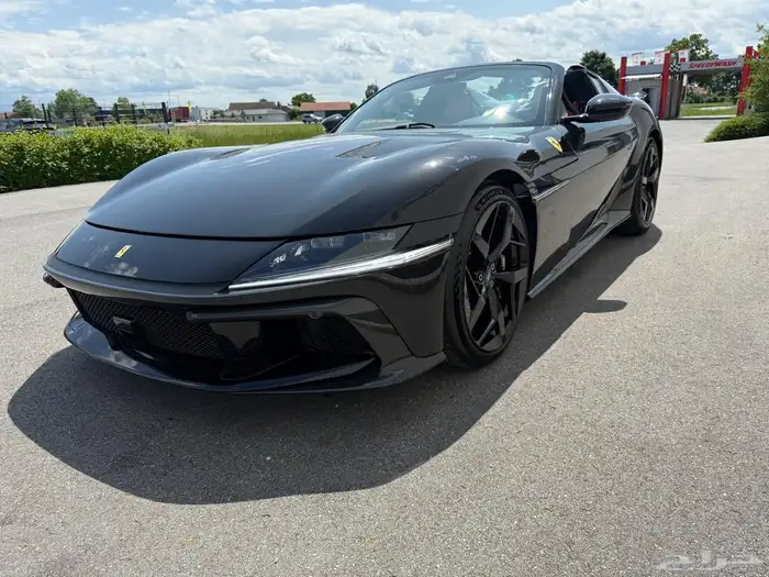 ferrari 12cilindri spider 4