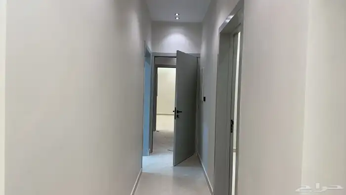 للبيع شقة جديدة - حي البيان 3