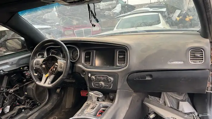 مندوب قطع غيار من الكويت 0