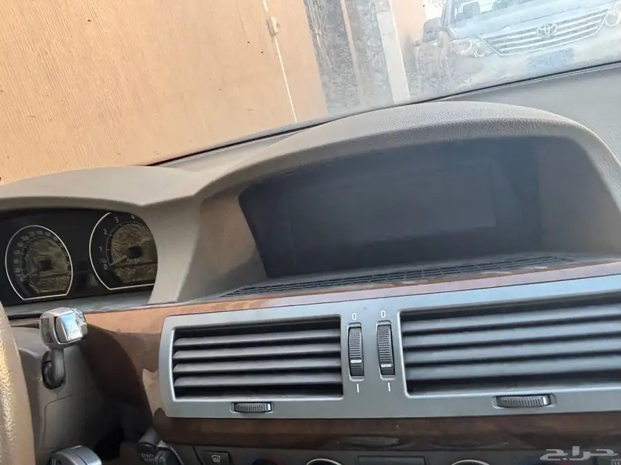 بي ام دبليو 8