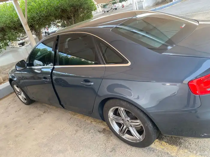 Audi a4 full 2009 اودي كامل 5