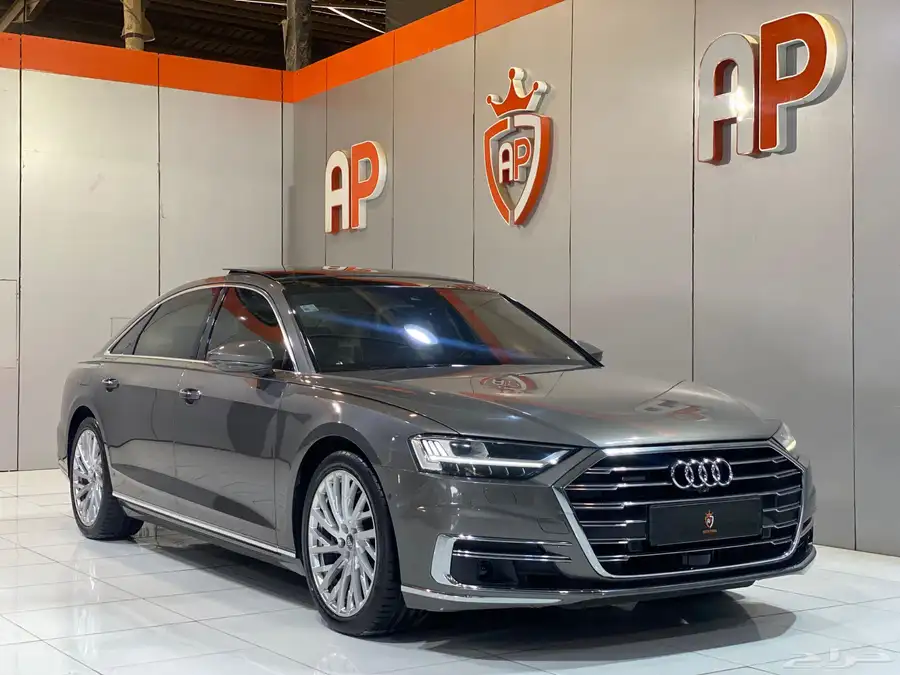 اودي A8 L 2018 ( أعلى فئة ) بحالة نظيفة جدا 0