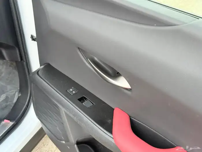 لكزس UX200 Fsport موديل 2021 30