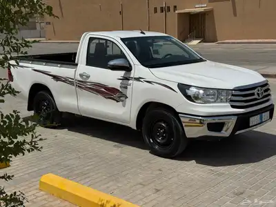 هايلوكس غمارة ديزل 2800 قير عادي 6 غيار 2023 المالك الأول 2