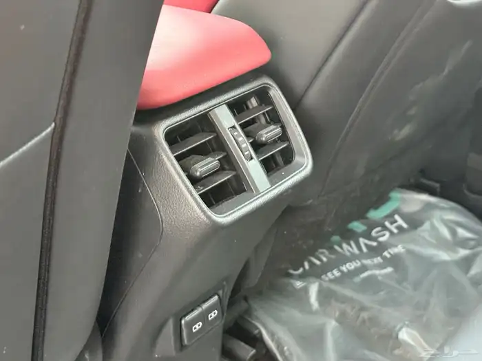 لكزس UX200 Fsport موديل 2021 41